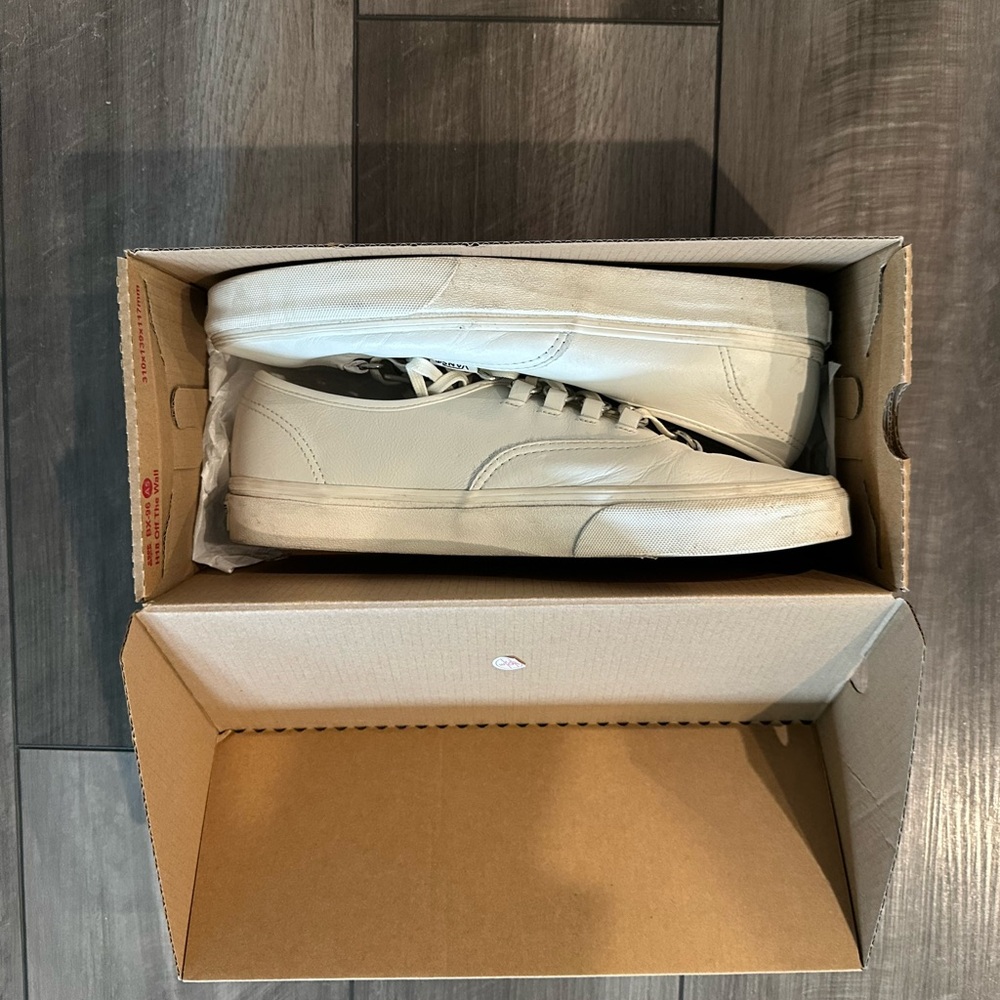Vans Authentic Hardware - Picture 6 of 6